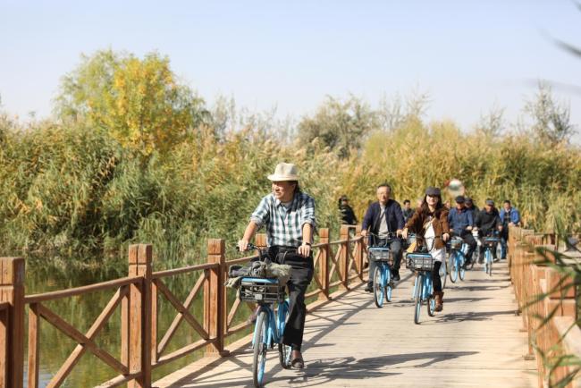 走遍中国·甘肃——中国文促会好意思术家写生创作行径走进甘肃张掖